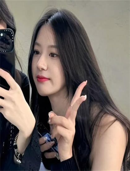 聂小雨黑色皮衣5分37秒原视频_开端在线观看_男的把J放进女人的小J视频